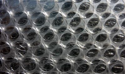 Believe It Or Not, You Can Actually Use Bubble Wrap To Make